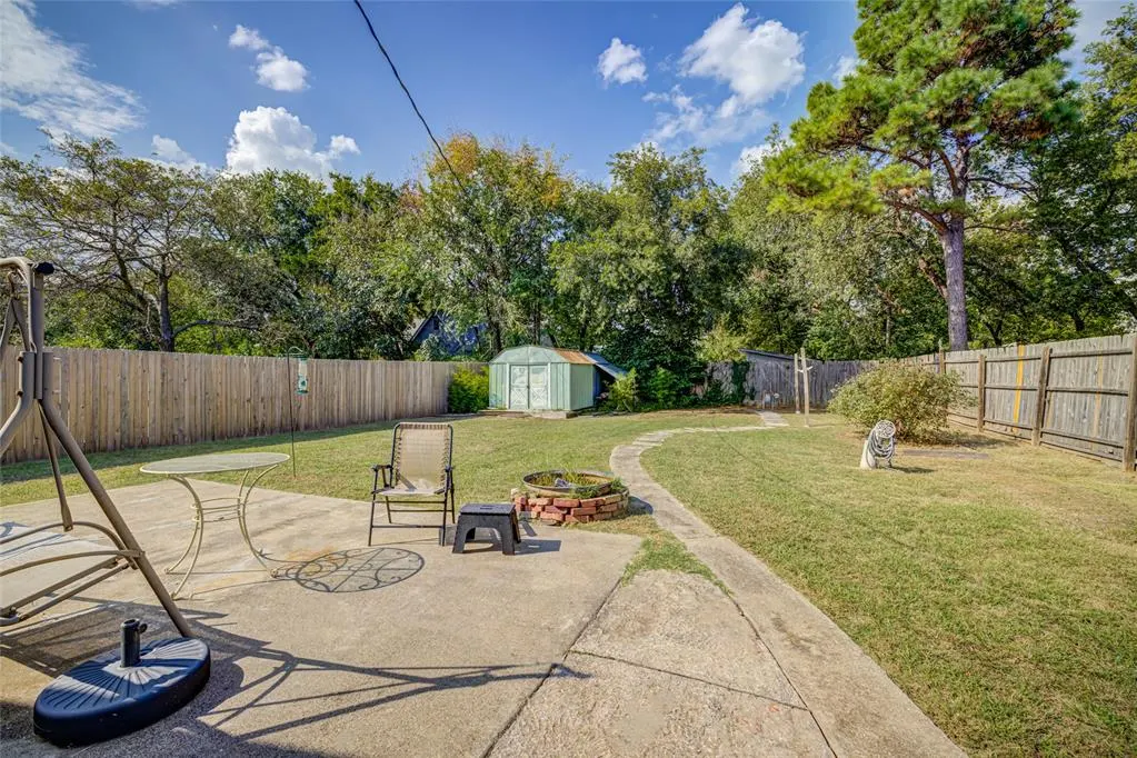 Photo 10 — 913 E Comanche Street, Norman, OK 73071