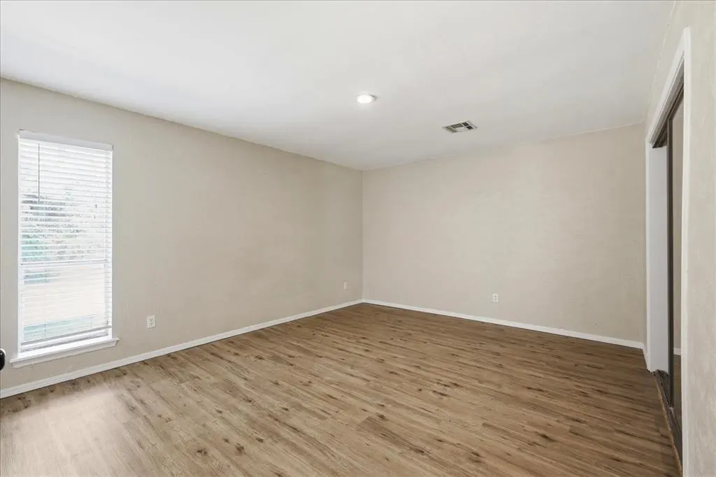 Photo 14 — 8925 N Eagle Lane, Oklahoma City, OK 73132