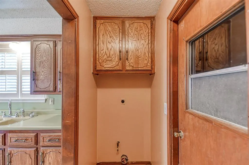 Photo 13 — 224 Atterberry Drive, Norman, OK 73071