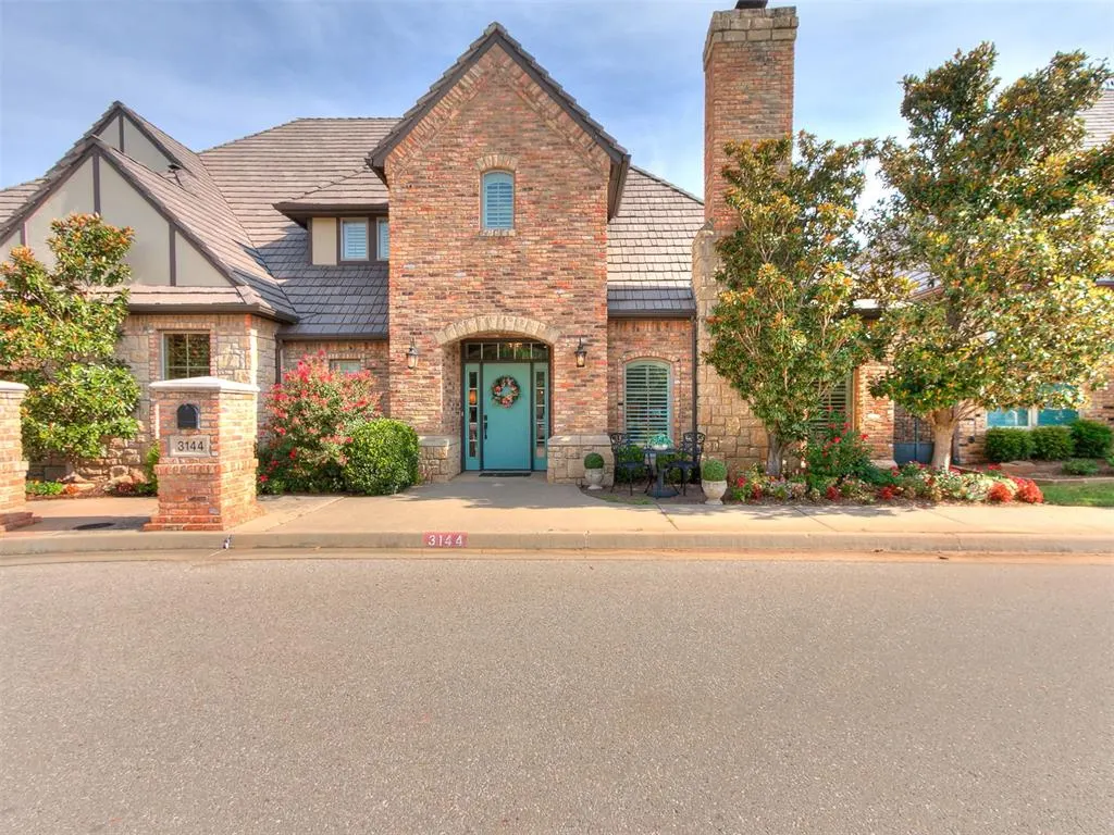 Front exterior — 3144 Millbrook Square, Norman, OK 73072