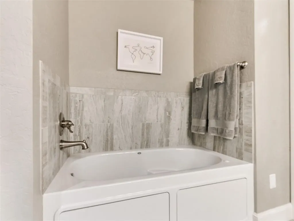 Photo 36 — 3144 Millbrook Square, Norman, OK 73072
