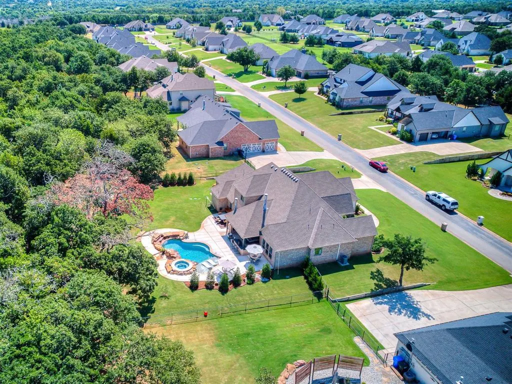 Photo 49 — 1905 Treviso Court, Edmond, OK 73034