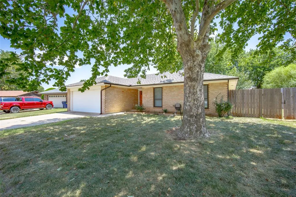 Photo 20 — 630 S Heights Drive, Mustang, OK 73064