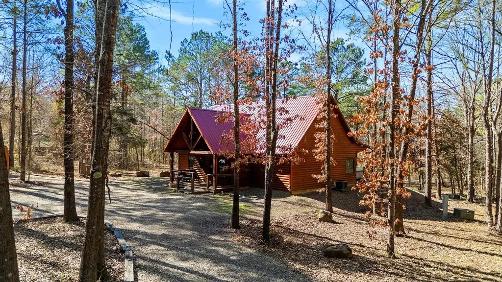 Photo 2 — 121 Ironwood Road, Broken Bow, OK 74728