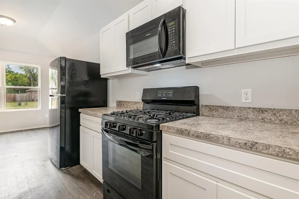 Photo 6 — 840 Highgarden Circle, Noble, OK 73068