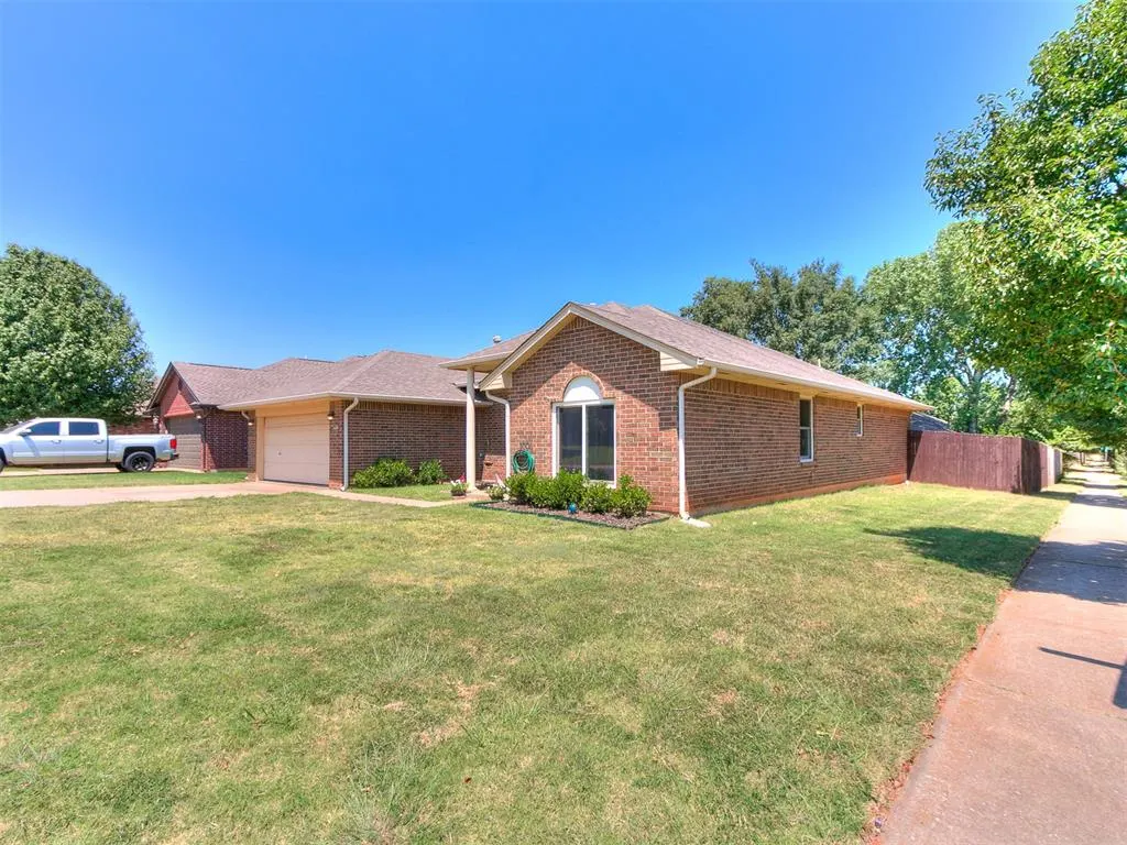 Photo 3 — 4837 SE 88th Terrace, Oklahoma City, OK 73135