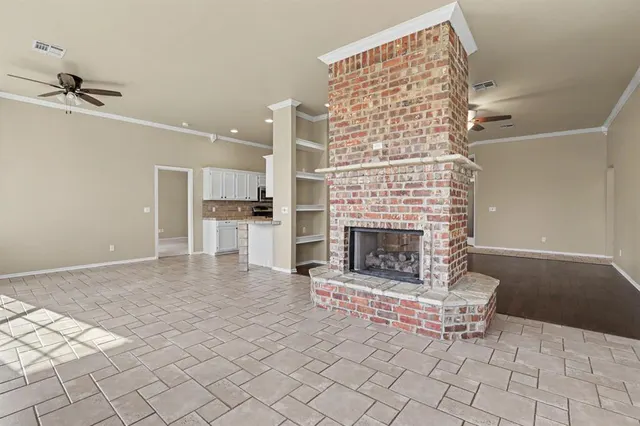 Photo 6 — 1832 Camden Way, Edmond, OK 73013