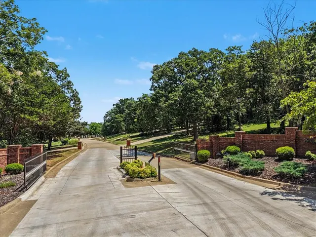 Photo 2 — 5909 W Deer Creek, Stillwater, OK 74074