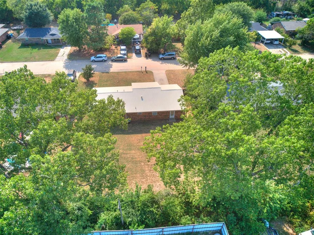 Photo 8 — 16 Sue Lane, McLoud, OK 74851