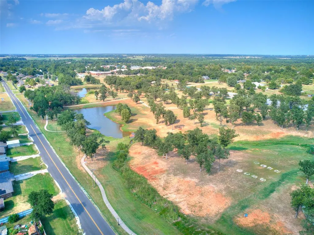 Photo 13 — 16 Sue Lane, McLoud, OK 74851