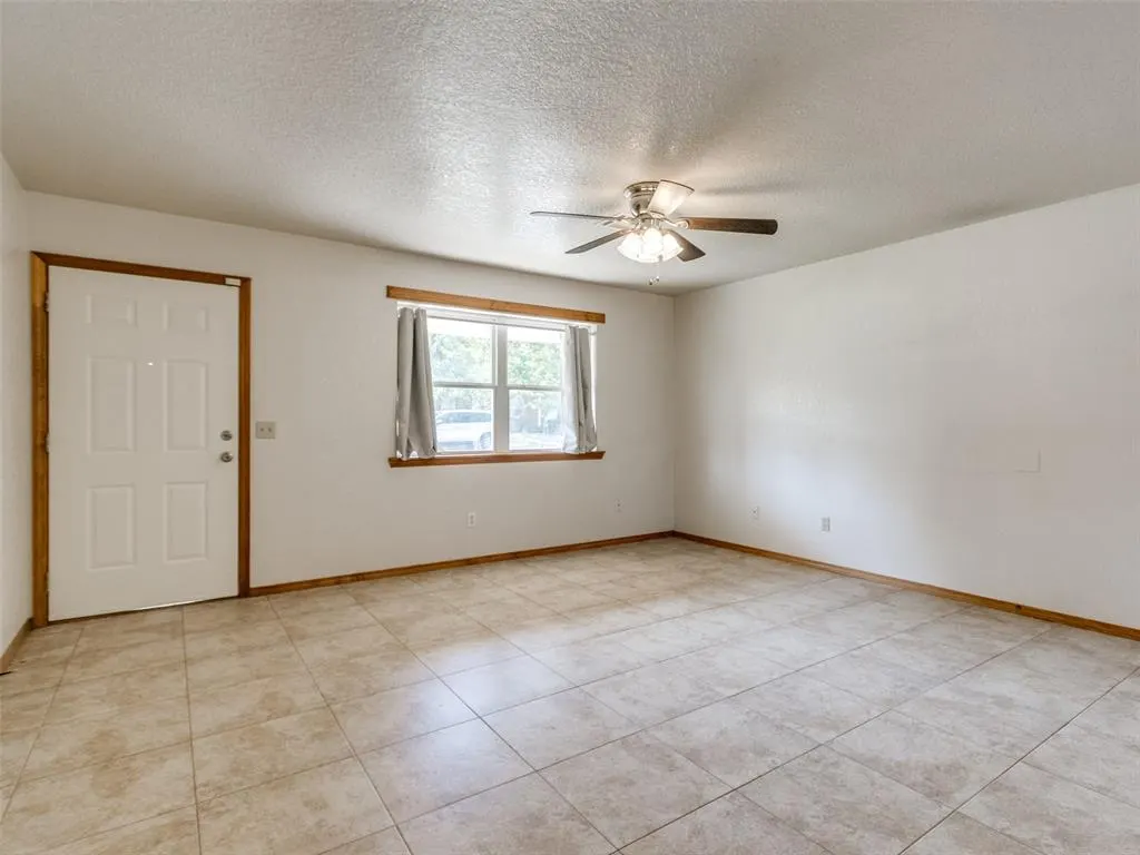 Photo 16 — 16 Sue Lane, McLoud, OK 74851