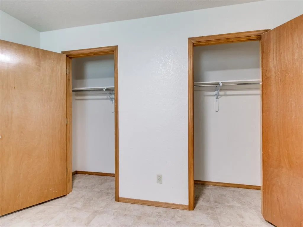 Photo 33 — 16 Sue Lane, McLoud, OK 74851