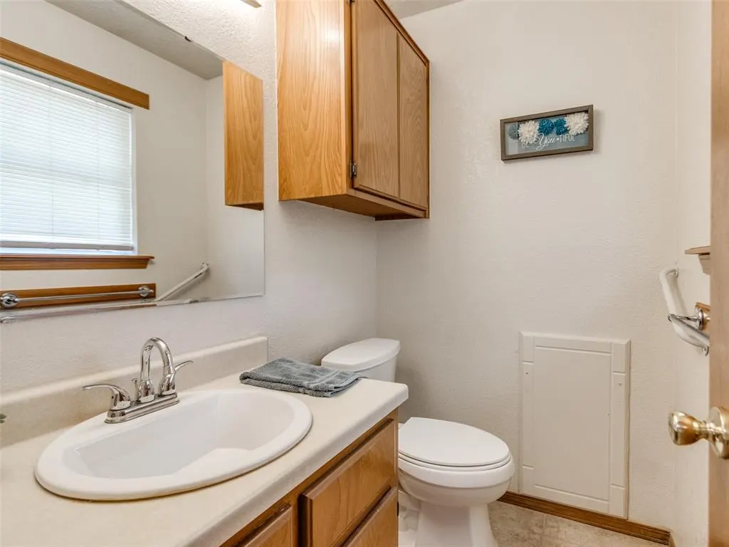 Photo 34 — 16 Sue Lane, McLoud, OK 74851
