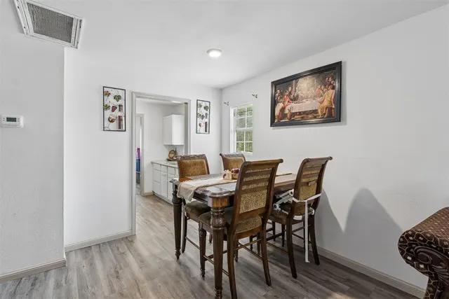 Photo 7 — 12 SE 40th Street, Oklahoma City, OK 73129