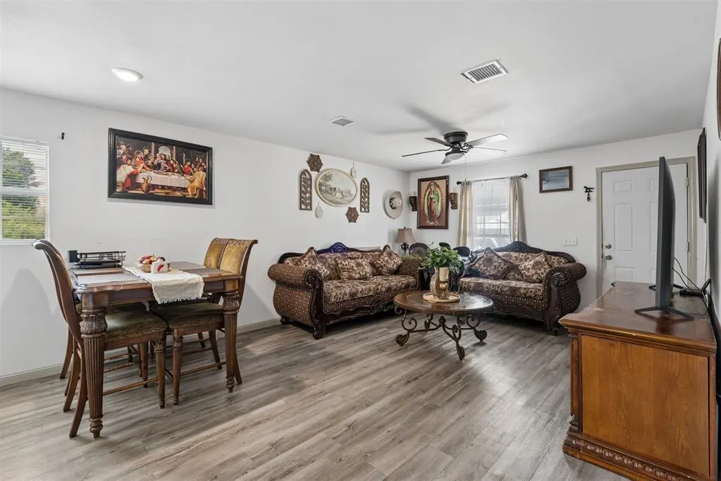 Photo 9 — 12 SE 40th Street, Oklahoma City, OK 73129