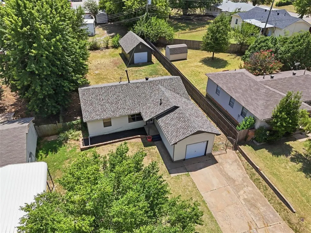 Photo 5 — 102 Belisle Avenue, Yukon, OK 73099