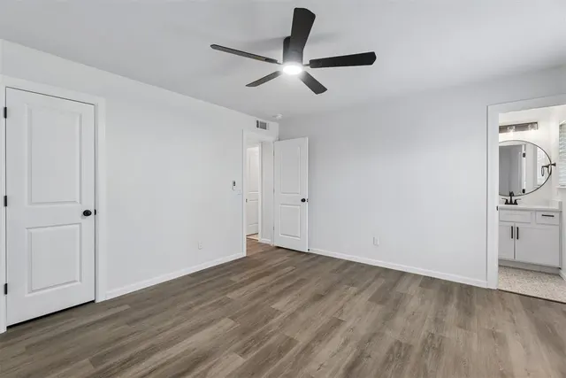 Photo 8 — 208 N English Drive, Oklahoma City, OK 73160