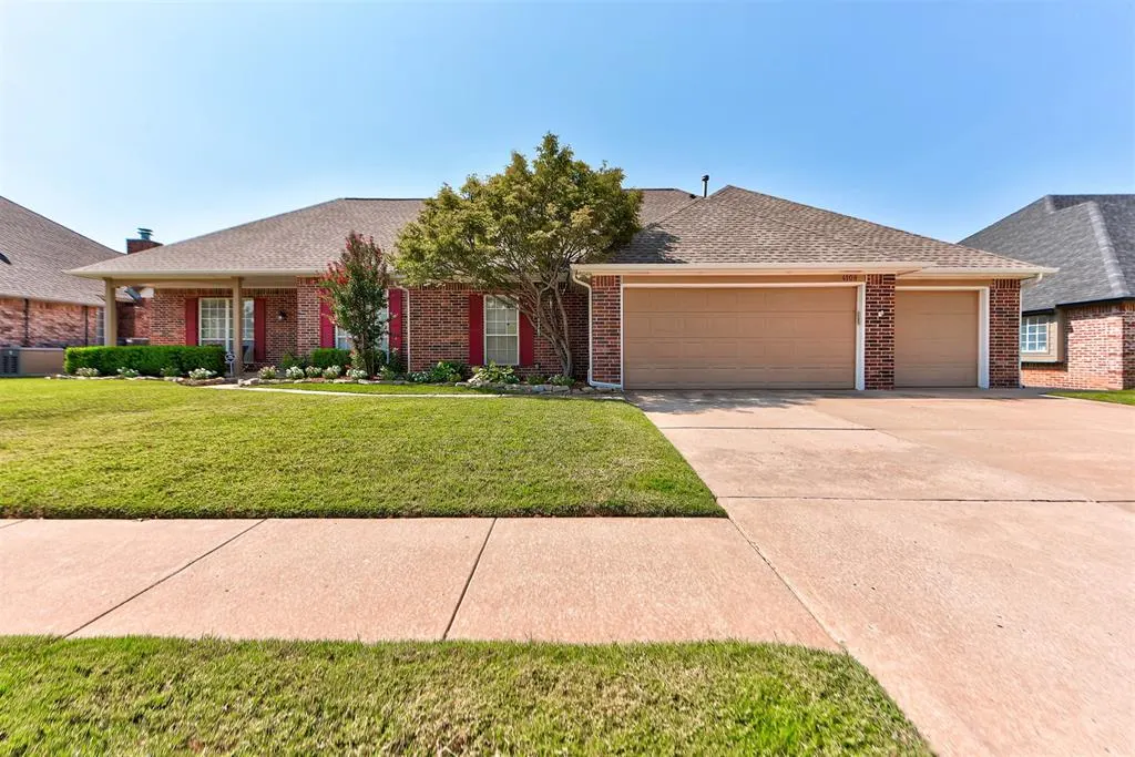Photo 2 — 4108 NW 146th Terrace, Oklahoma City, OK 73134