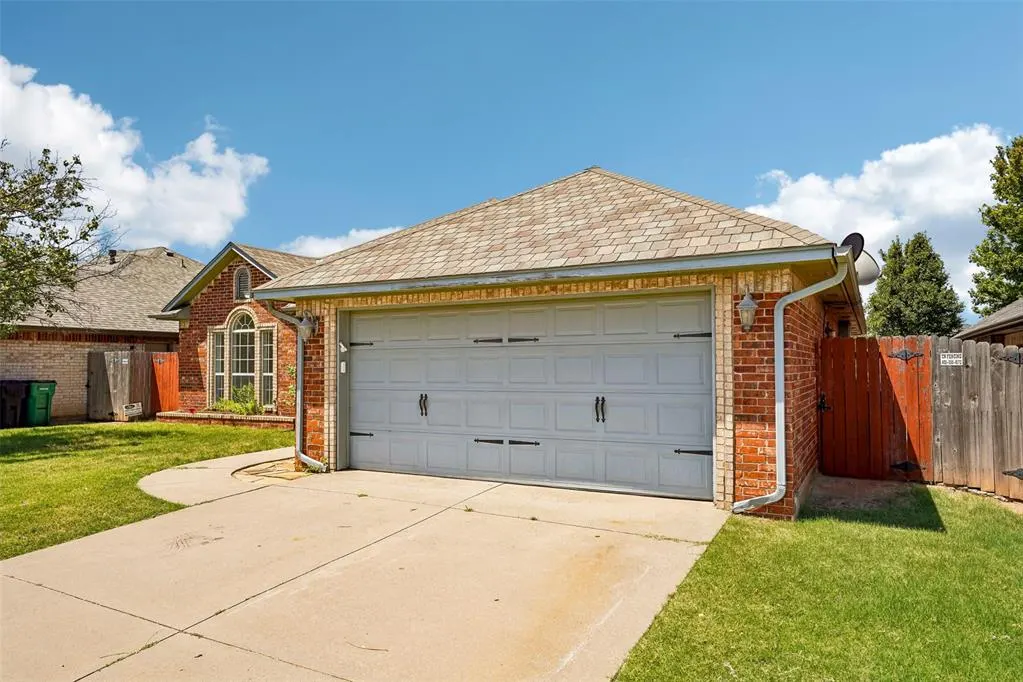 Photo 28 — 15505 Sandstone Terrace, Oklahoma City, OK 73170