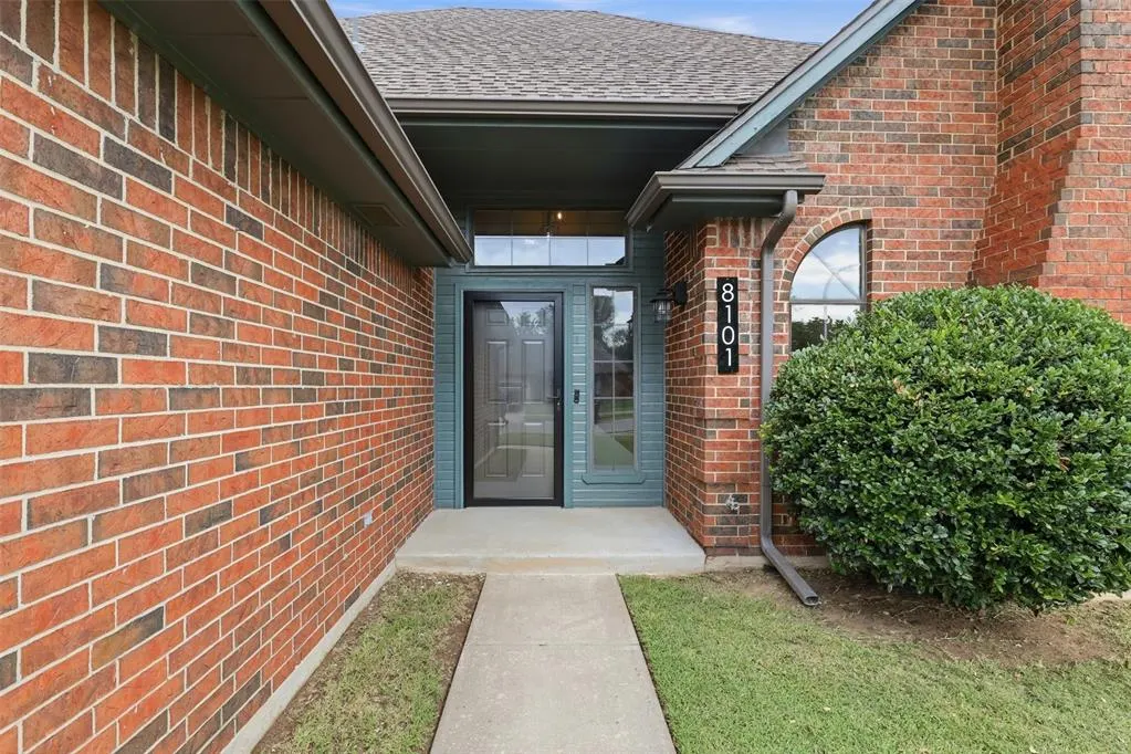 Photo 5 — 8101 Timothy Lane, Oklahoma City, OK 73135