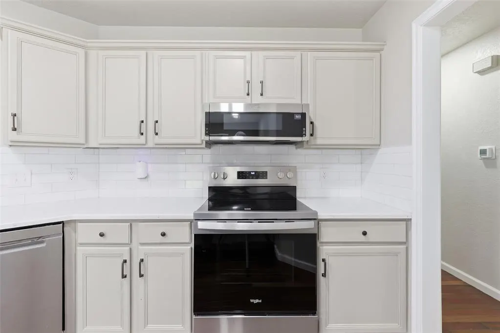 Photo 13 — 8101 Timothy Lane, Oklahoma City, OK 73135