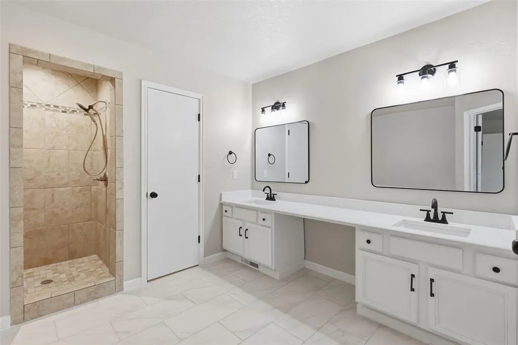 Photo 18 — 8101 Timothy Lane, Oklahoma City, OK 73135