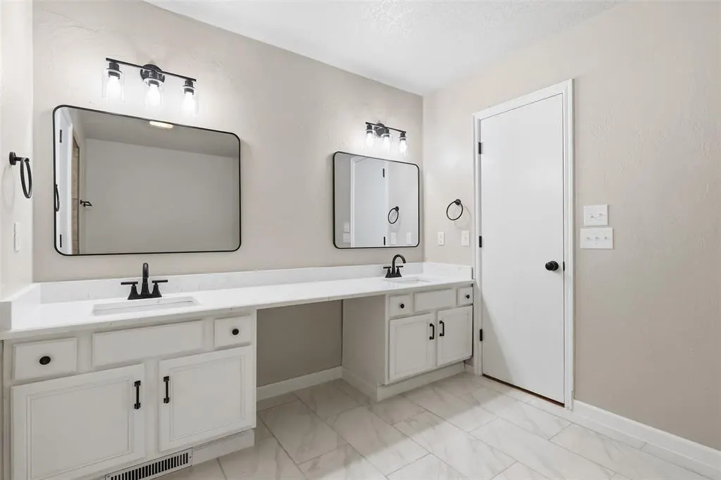 Photo 21 — 8101 Timothy Lane, Oklahoma City, OK 73135