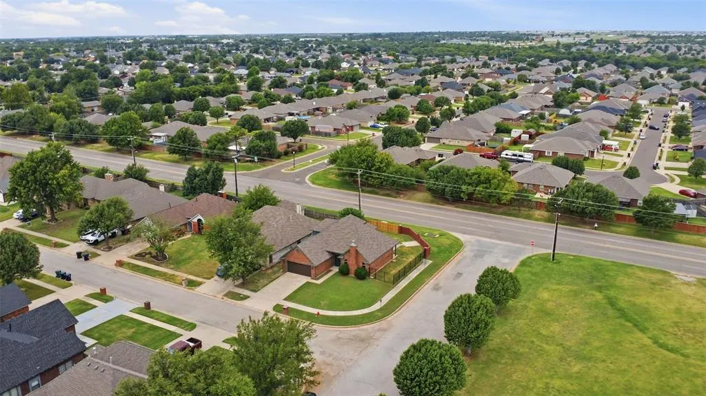 Photo 33 — 8101 Timothy Lane, Oklahoma City, OK 73135