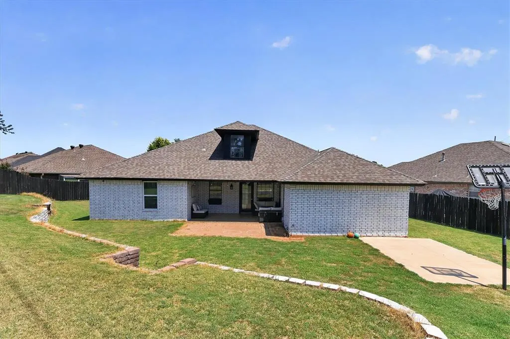 Photo 35 — 13417 Briar Hollow Drive, Oklahoma City, OK 73170