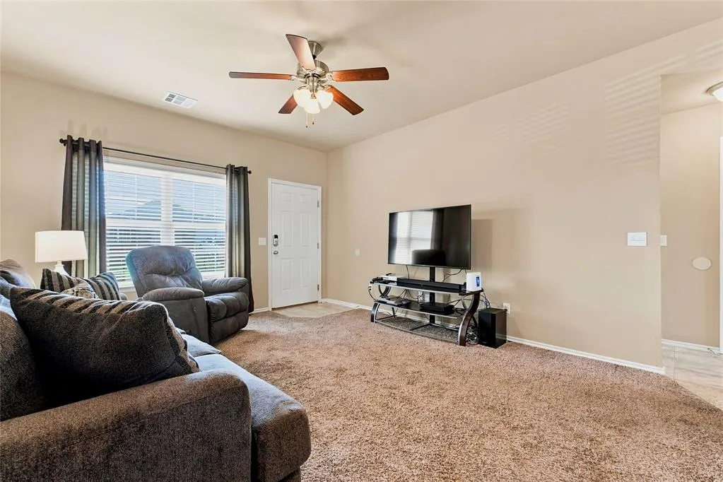 Photo 6 — 4904 Hunter Boulevard, Oklahoma City, OK 73179