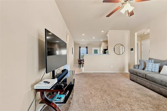 Photo 7 — 4904 Hunter Boulevard, Oklahoma City, OK 73179