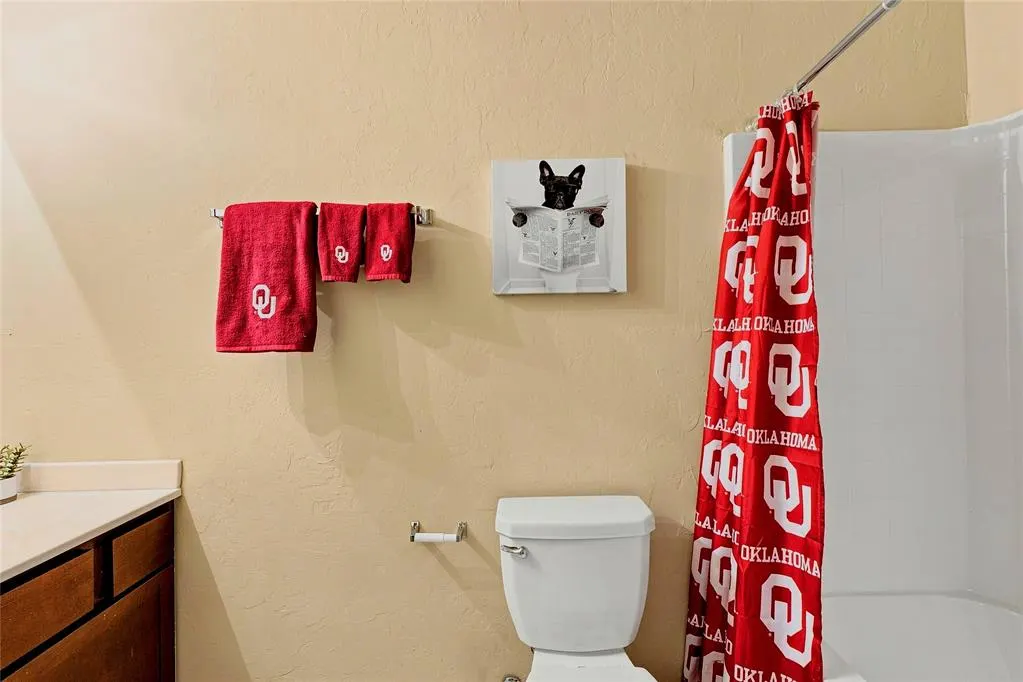 Photo 17 — 4904 Hunter Boulevard, Oklahoma City, OK 73179