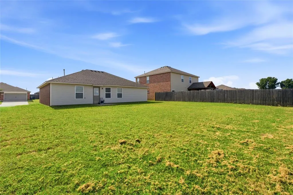 Photo 19 — 4904 Hunter Boulevard, Oklahoma City, OK 73179