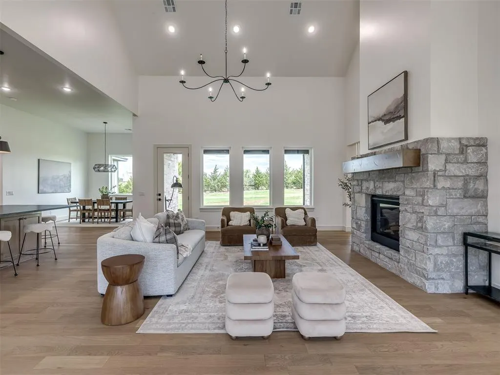 Photo 3 — 14117 North Ridge Drive, Choctaw, OK 73020