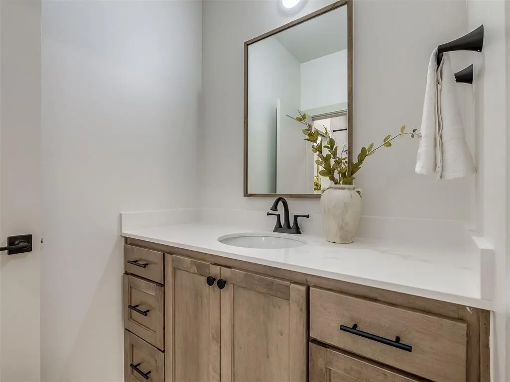 Photo 42 — 14117 North Ridge Drive, Choctaw, OK 73020
