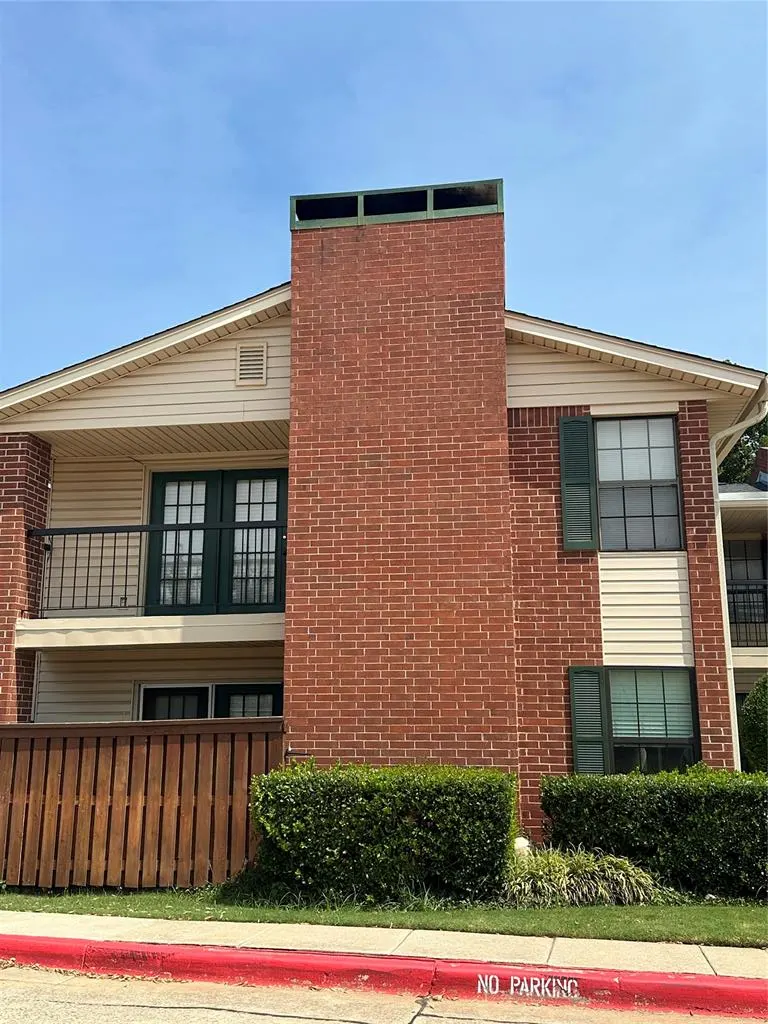 Front exterior — 4400 Hemingway Drive 207, Oklahoma City, OK 73118