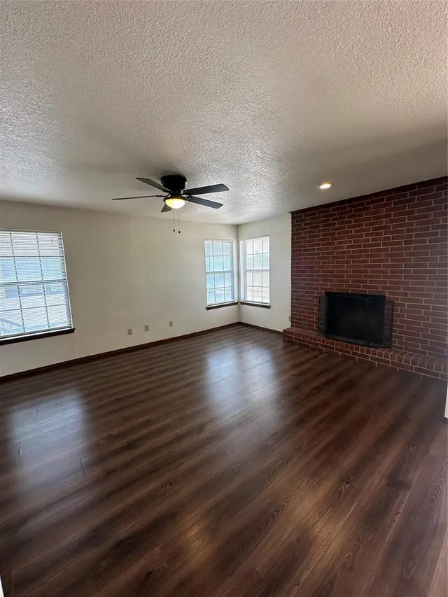 Photo 3 — 4400 Hemingway Drive 207, Oklahoma City, OK 73118