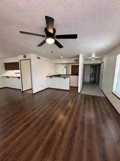 Photo 5 — 4400 Hemingway Drive 207, Oklahoma City, OK 73118