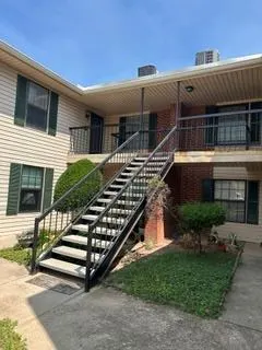 Photo 14 — 4400 Hemingway Drive 207, Oklahoma City, OK 73118