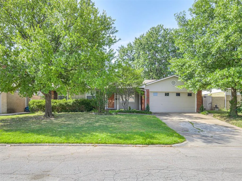 Front exterior — 8922 E 49th Place, Tulsa, OK 74145