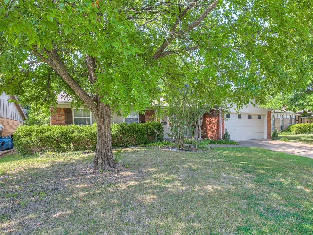 Photo 3 — 8922 E 49th Place, Tulsa, OK 74145
