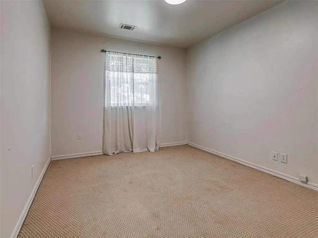 Photo 30 — 8922 E 49th Place, Tulsa, OK 74145