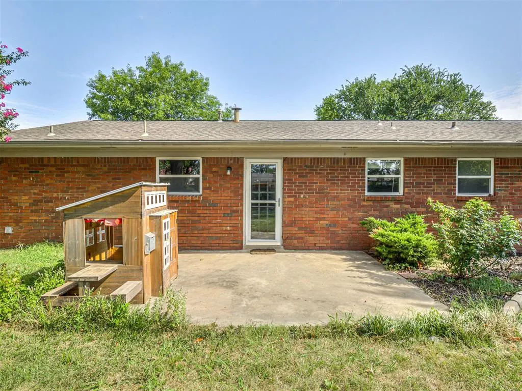 Photo 34 — 8922 E 49th Place, Tulsa, OK 74145