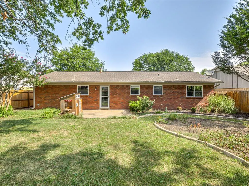 Photo 36 — 8922 E 49th Place, Tulsa, OK 74145
