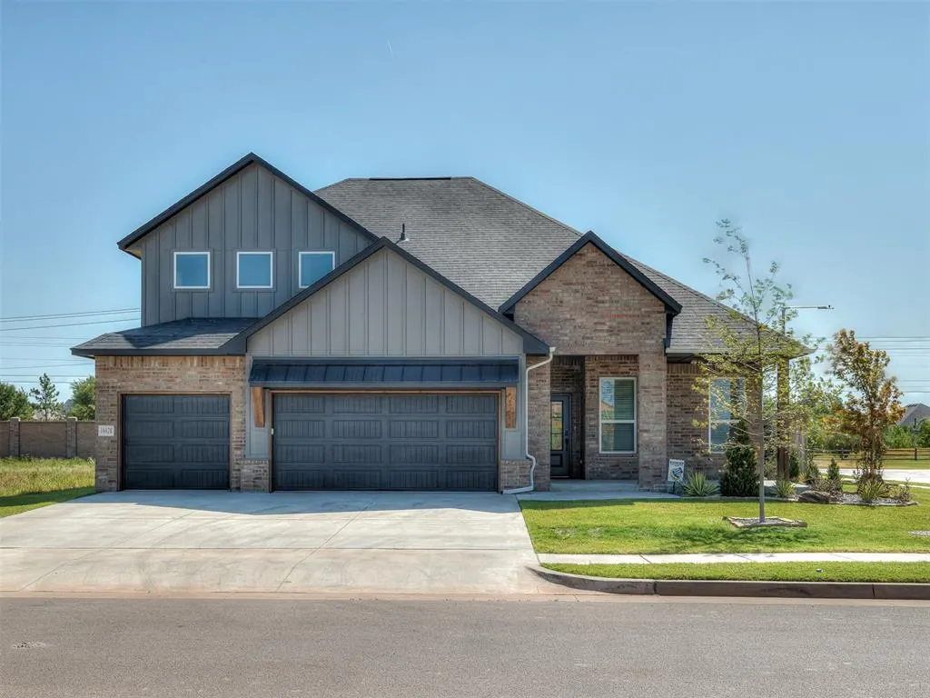 Photo 4 — 16028 Catalonia Place, Oklahoma City, OK 73170
