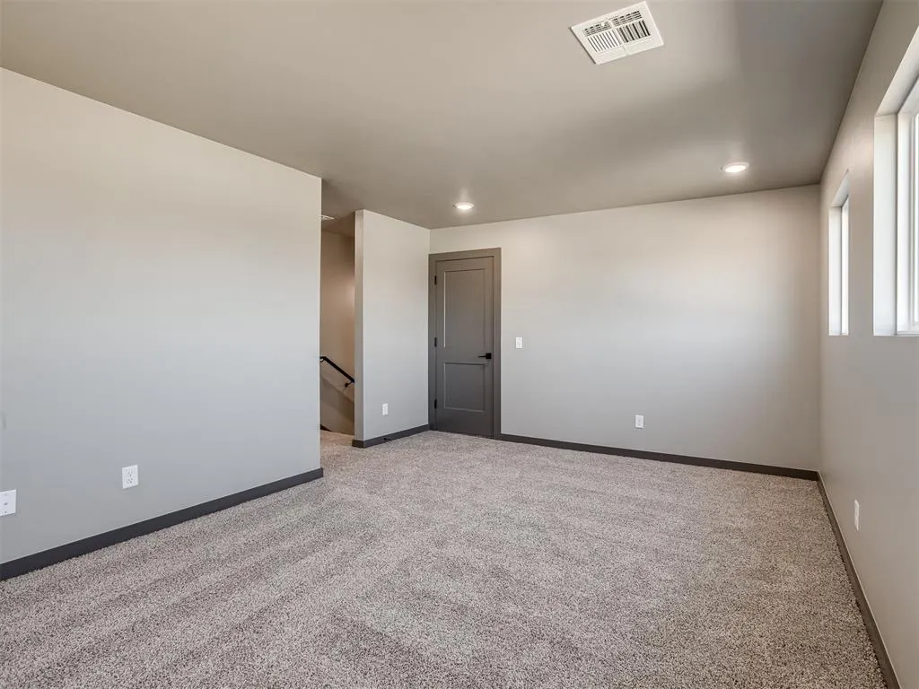Photo 26 — 16028 Catalonia Place, Oklahoma City, OK 73170