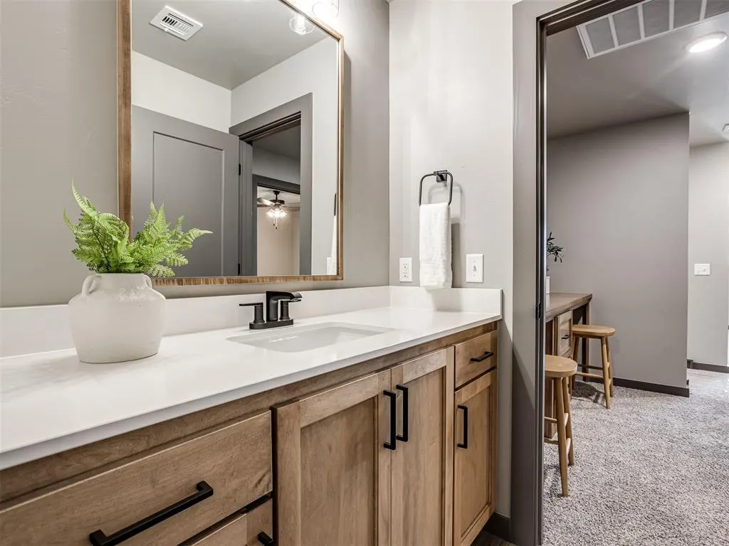 Photo 31 — 16028 Catalonia Place, Oklahoma City, OK 73170