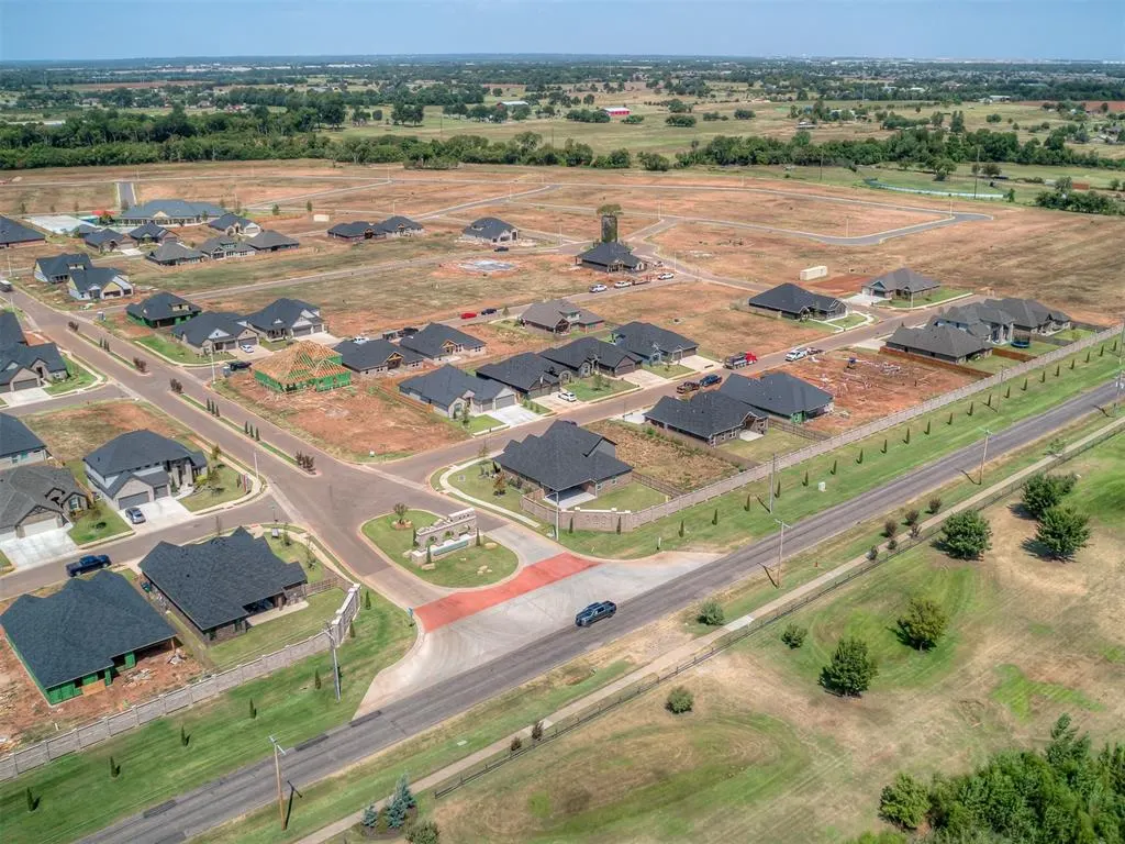 Photo 36 — 16028 Catalonia Place, Oklahoma City, OK 73170