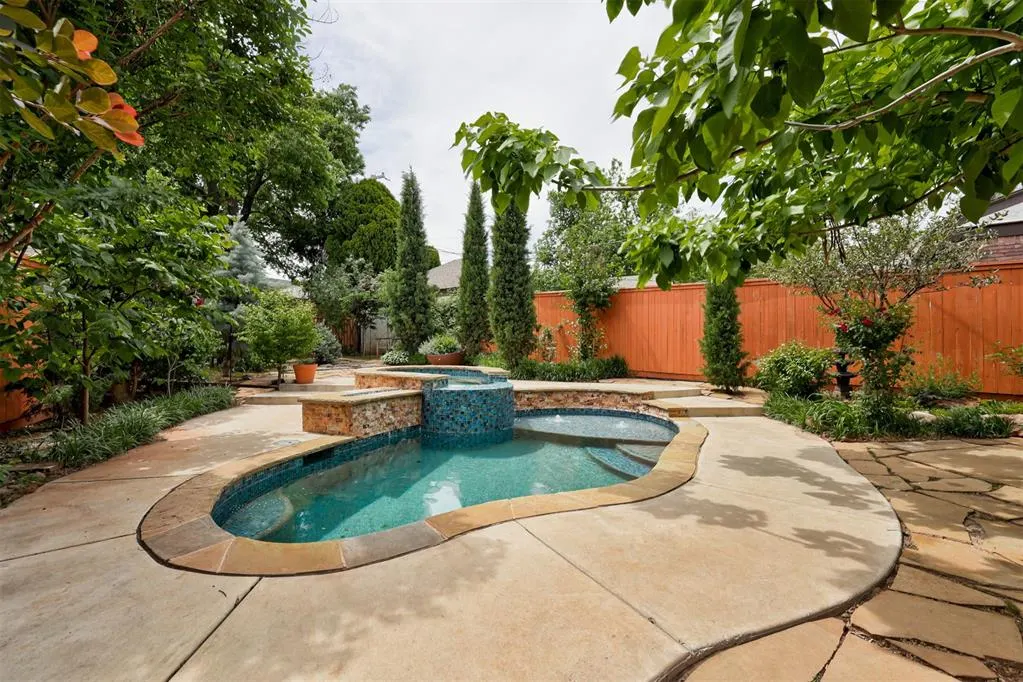 Photo 41 — 412 NW 35th Street, Oklahoma City, OK 73118