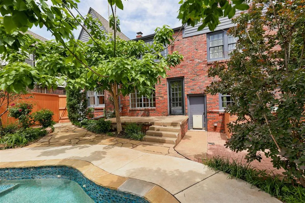 Photo 42 — 412 NW 35th Street, Oklahoma City, OK 73118
